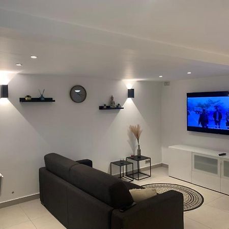 Auberge Appartement Ormesson Sur Marne / Sucy En Brie Eksteriør billede