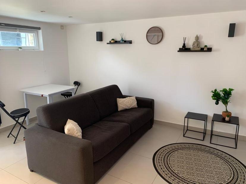 Auberge Appartement Ormesson Sur Marne / Sucy En Brie Eksteriør billede